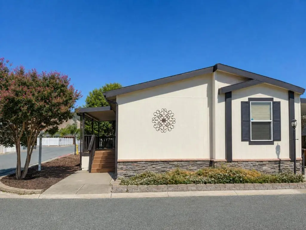 Manufactured In Park for sale at 16711 Marsh Creek Road 74, Clayton, CA featuring 3 beds and 2 baths