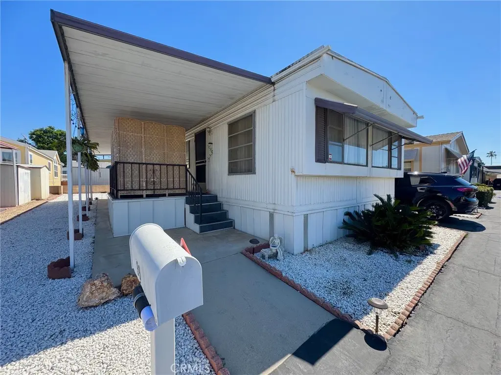 1630 W Covina 99, San Dimas, CA — listing photo 1