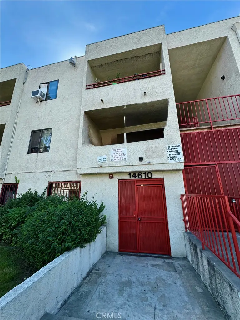 14610 Delano 115, Van Nuys, CA — listing photo 1