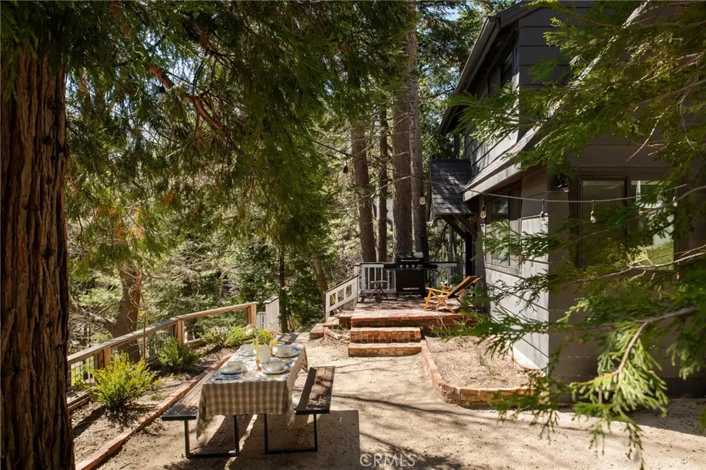 28989 Palisades, Lake Arrowhead, CA — listing photo 1
