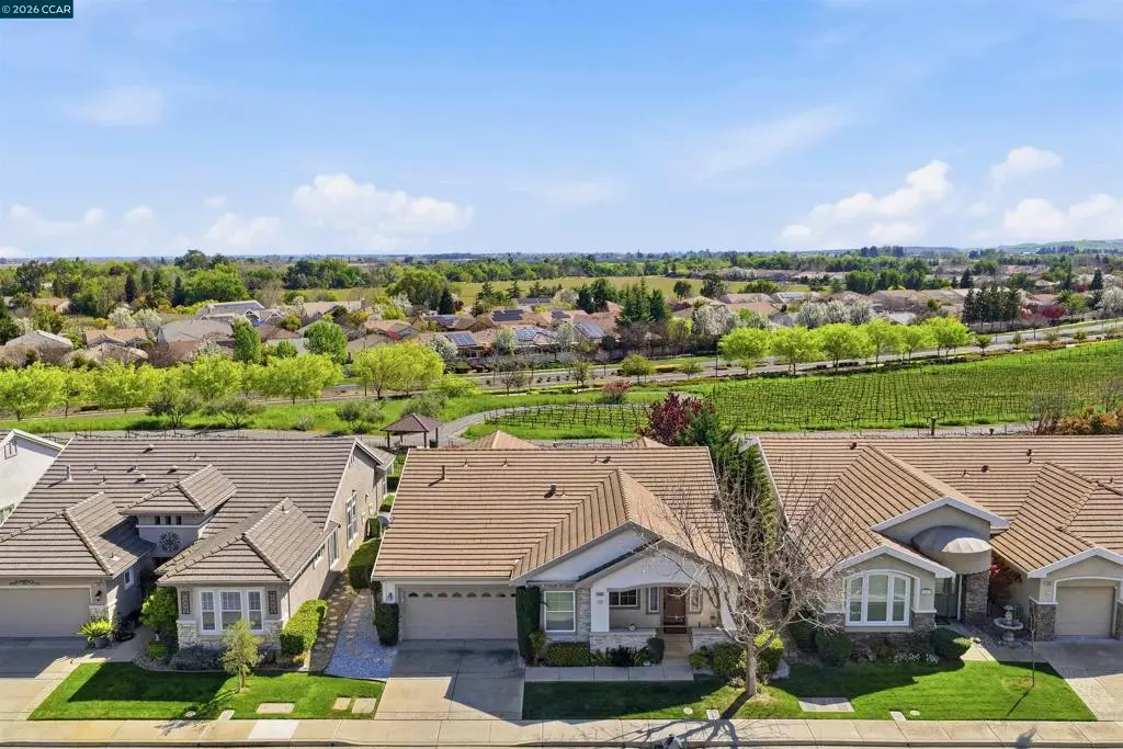 Single Family Residence for sale at 1463 Bismarck Ln, Brentwood, CA featuring 3 beds and 3 baths