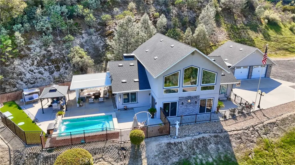 42038 Empty Creek, Oakhurst, CA — listing photo 1