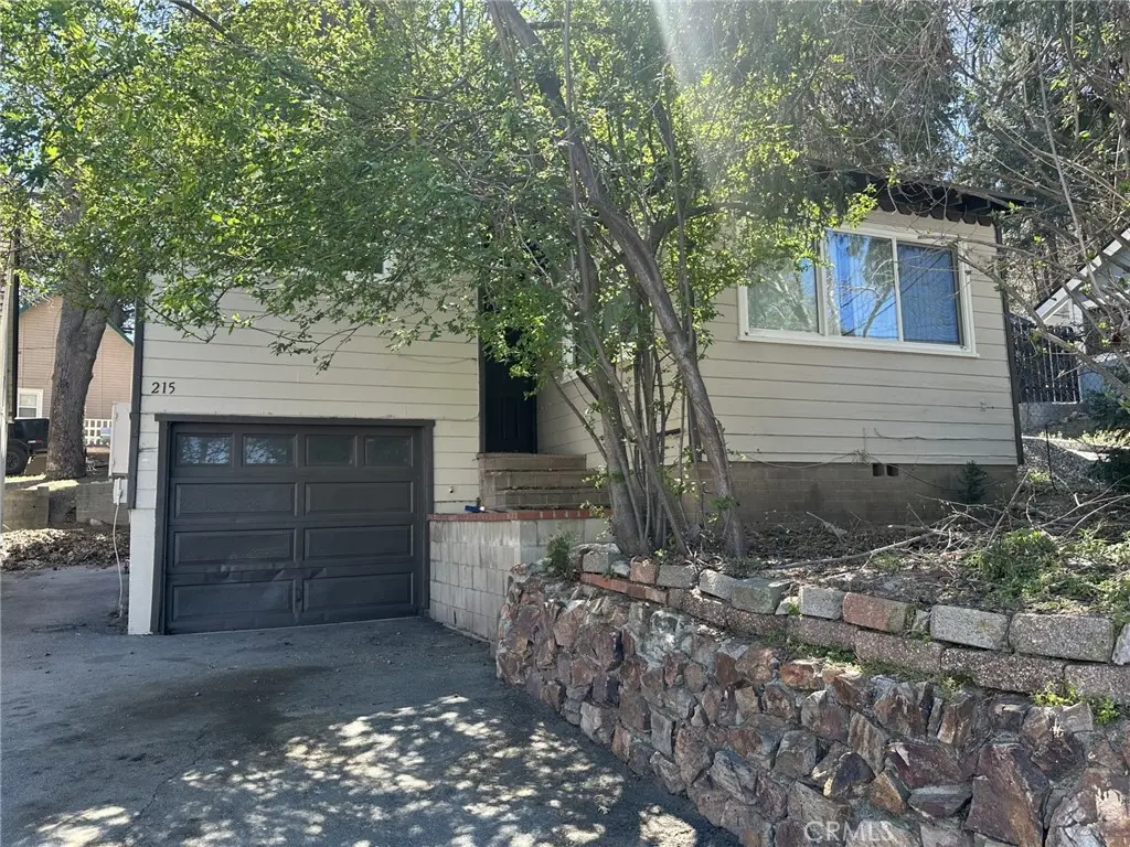 215 Western, Cedar Glen, CA — listing photo 1