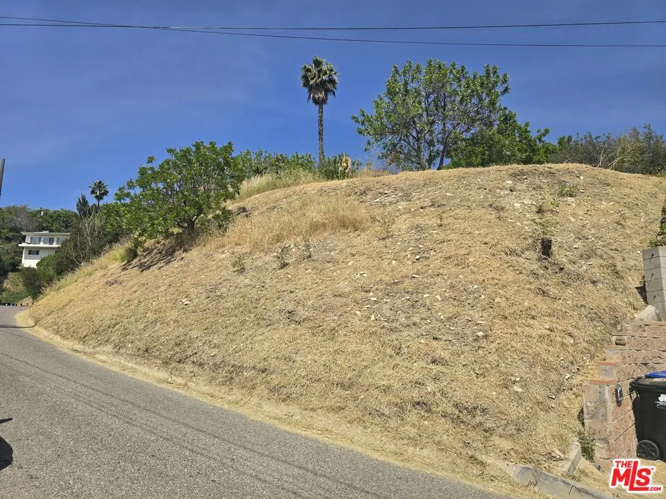 4011 Elderbank Drive, Los Angeles, CA — listing photo 1