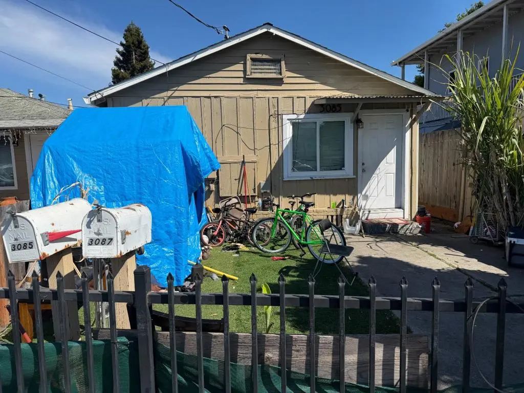 3085 William Avenue, Redwood City, CA — listing photo 1