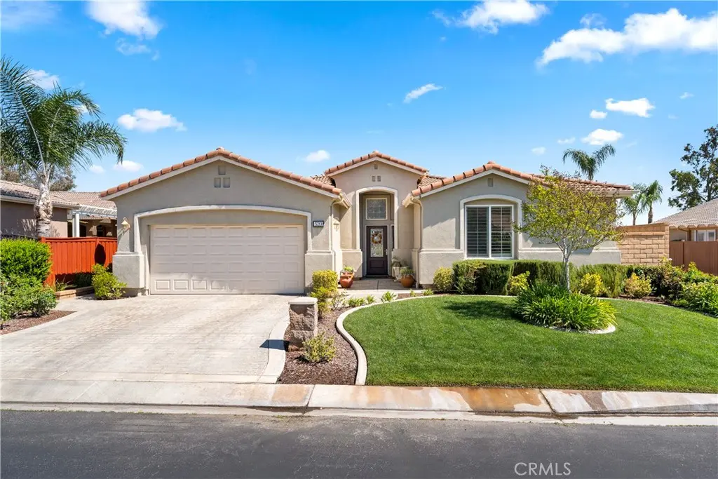 Single Family Residence for sale at 520 Olazabal, Hemet, CA featuring 3 beds and 3 baths