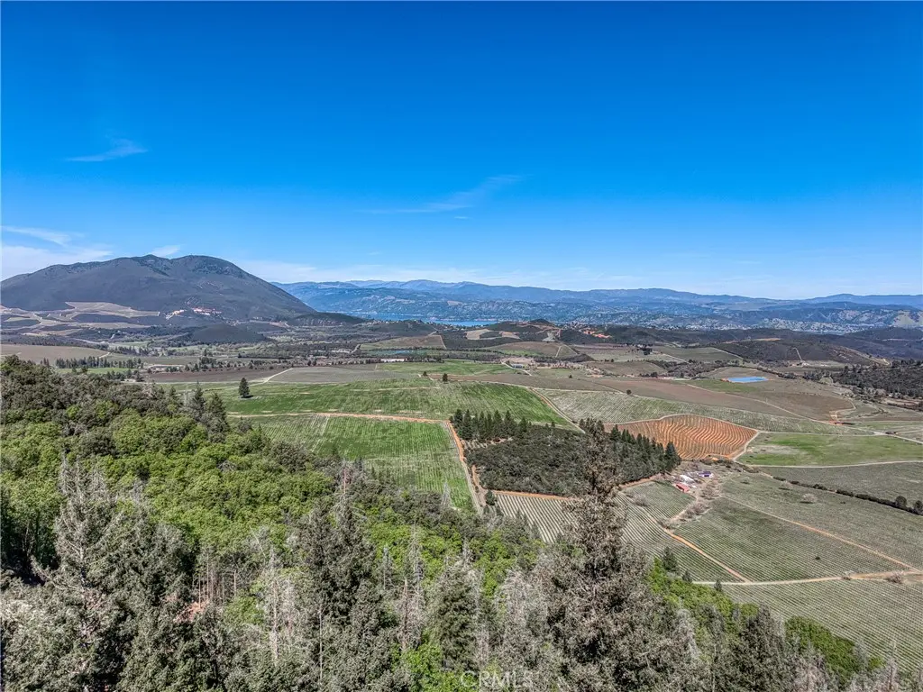 9237 Diamond Dust, Kelseyville, CA — listing photo 1