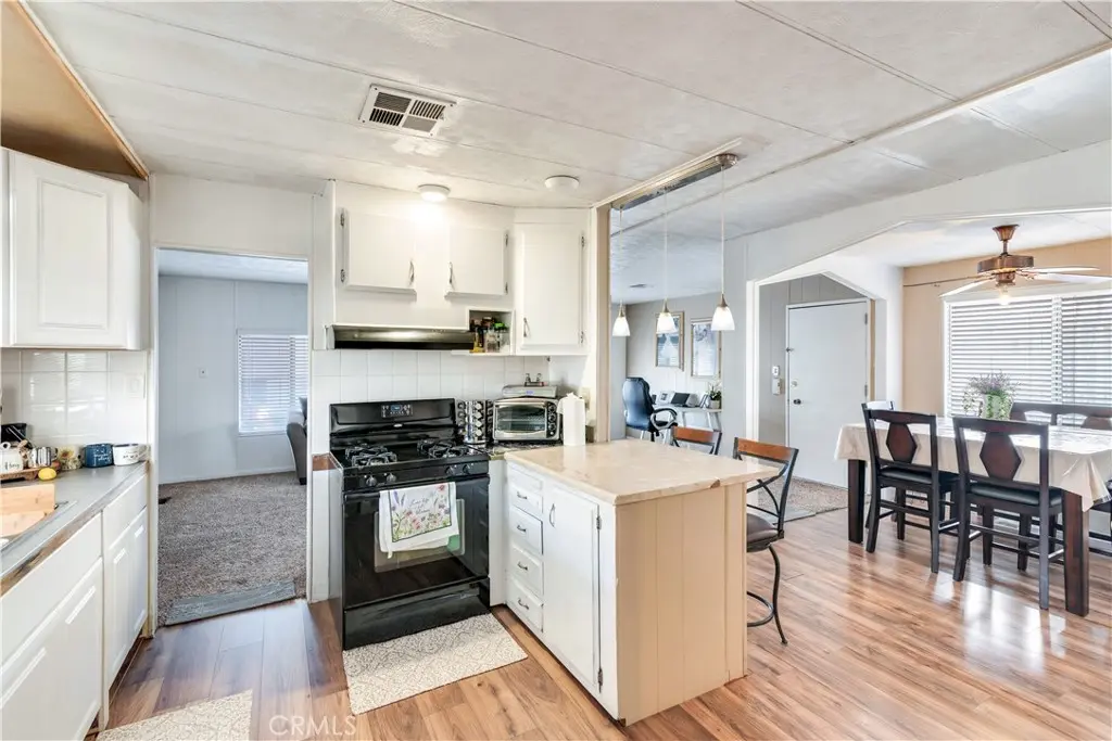Manufactured In Park for sale at 26871 Alessandro Blvd 106, Moreno Valley, CA featuring 2 beds and 2 baths