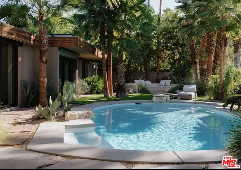 Single Family Residence for rent at 40281 Sand Dune Road, Rancho Mirage, CA featuring 3 beds and 4 baths