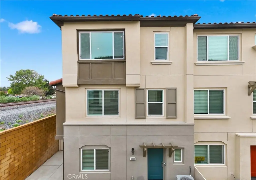 9335 Via Azul, Pico Rivera, CA — listing photo 1
