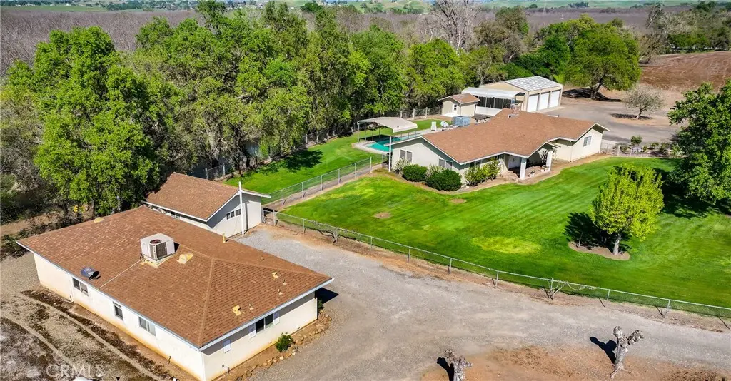9999 9985 N Shelton, Linden, CA — listing photo 1