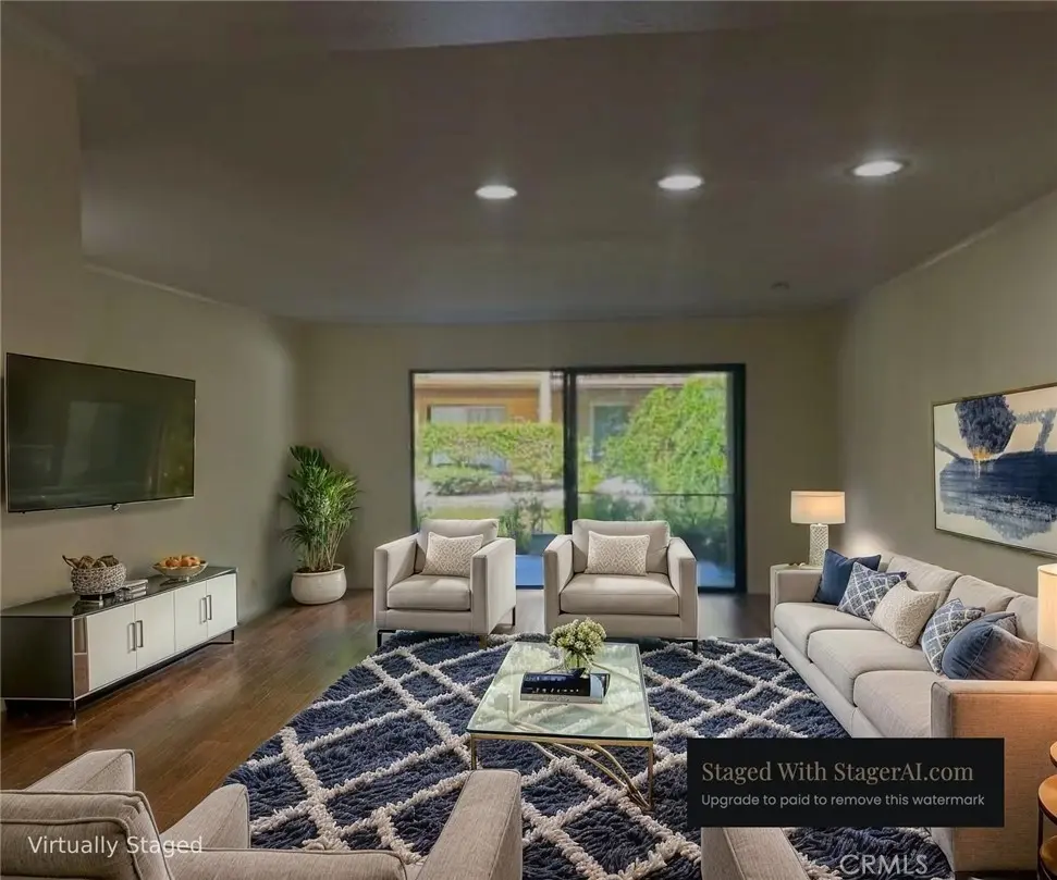 Condominium for sale at 124 Tangelo Unit 390, Irvine, CA featuring 2 beds and 1 bath
