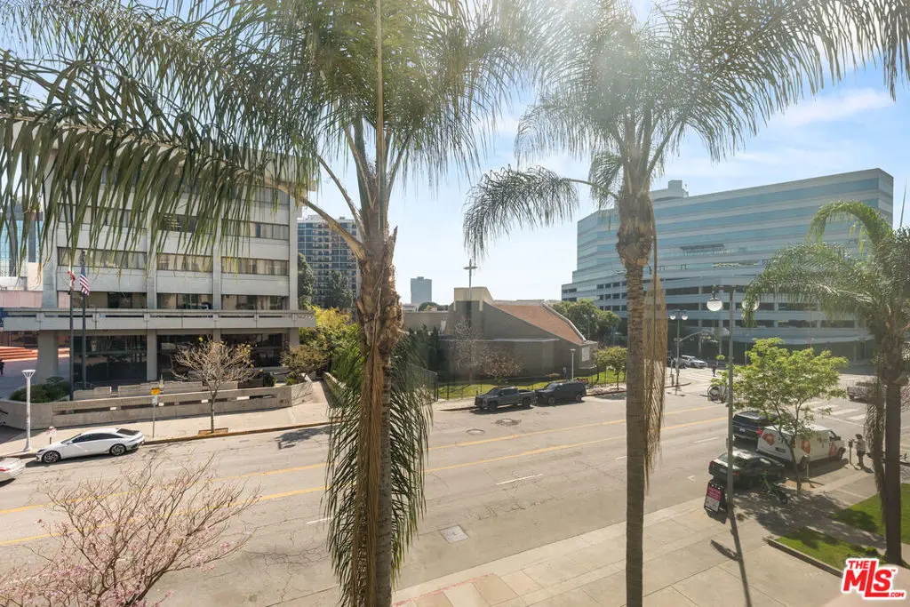 Condominium for sale at 267 S San Pedro Street 221, Los Angeles, CA featuring 1 bed and 1 bath