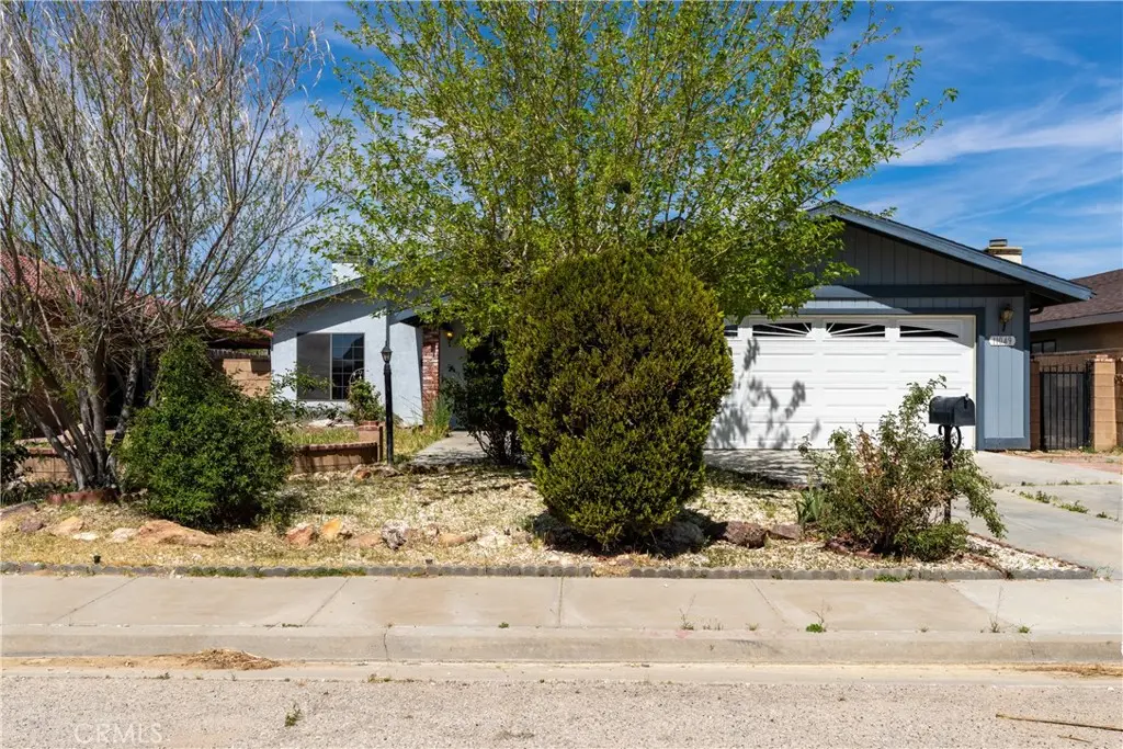 Single Family Residence for sale at 11049 Rome Beauty Drive, California City, CA featuring 3 beds and 2 baths