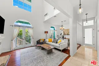 26600 Ocean View Drive, Malibu, CA — listing photo 1