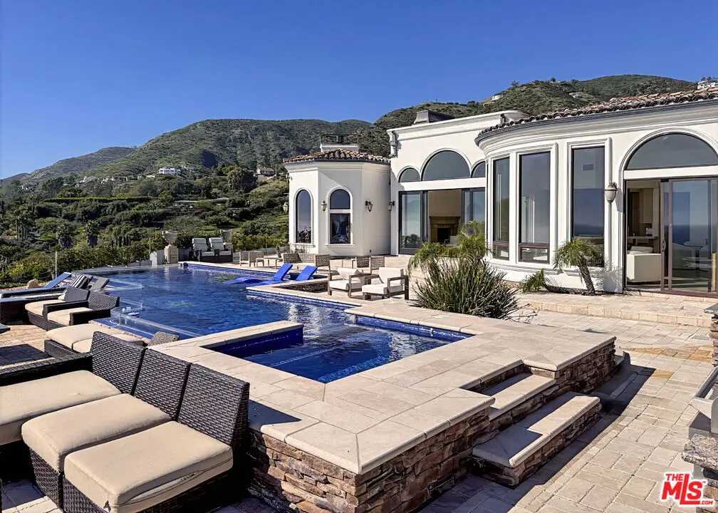 Single Family Residence for rent at 31280 Bailard Rd., Malibu, CA featuring 5 beds and 7 baths