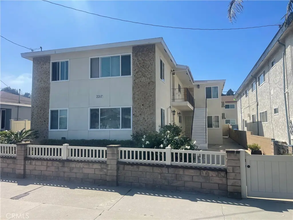 2217 S Grand 2, San Pedro, CA — listing photo 1