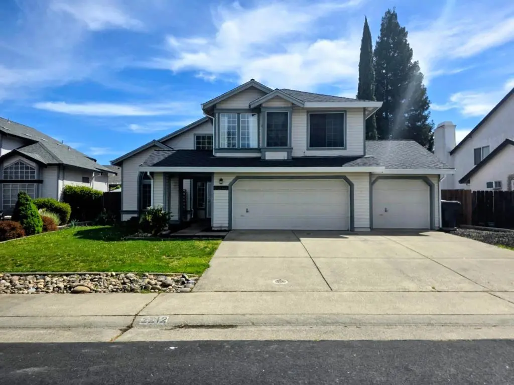 2212 Thurton Drive, Roseville, CA — listing photo 1