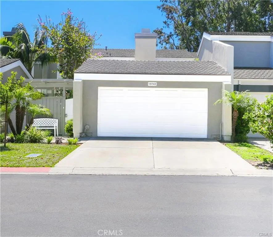 Single Family Residence for sale at 19742 Oceanaire Circle, Huntington Beach, CA featuring 3 beds and 3 baths