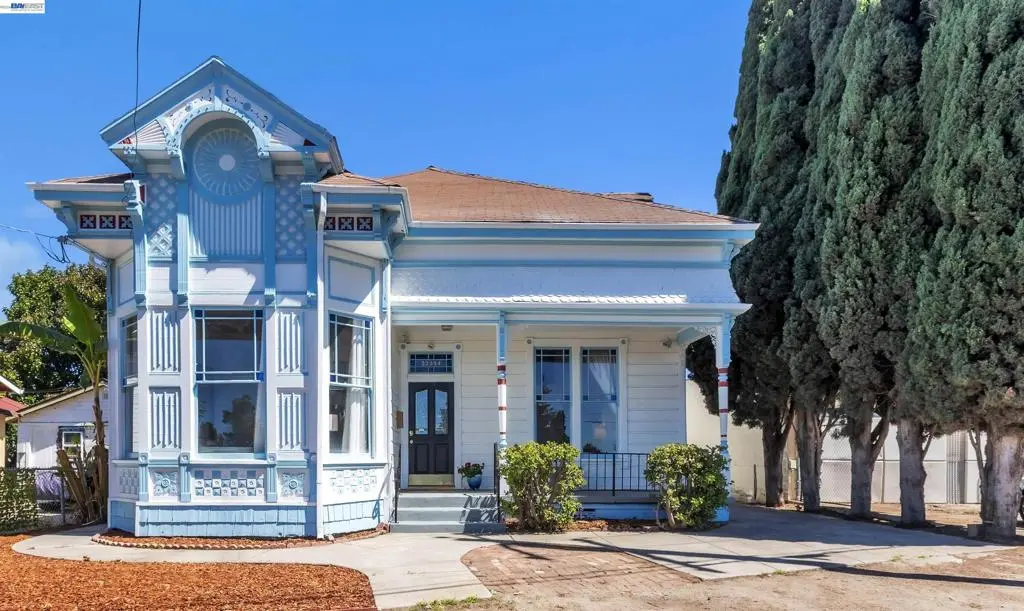 Single Family Residence for sale at 22354 Western Blvd, Hayward, CA featuring 4 beds and 3 baths