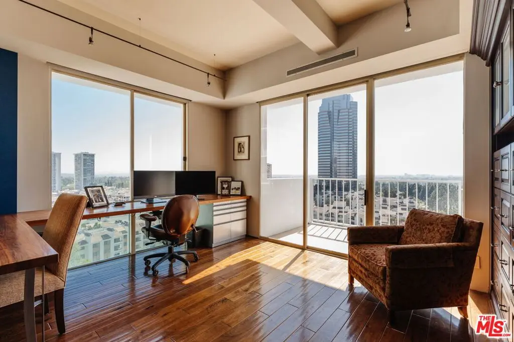Condominium for sale at 2170 E Century Parkway 1805, Los Angeles, CA featuring 1 bed and 2 baths