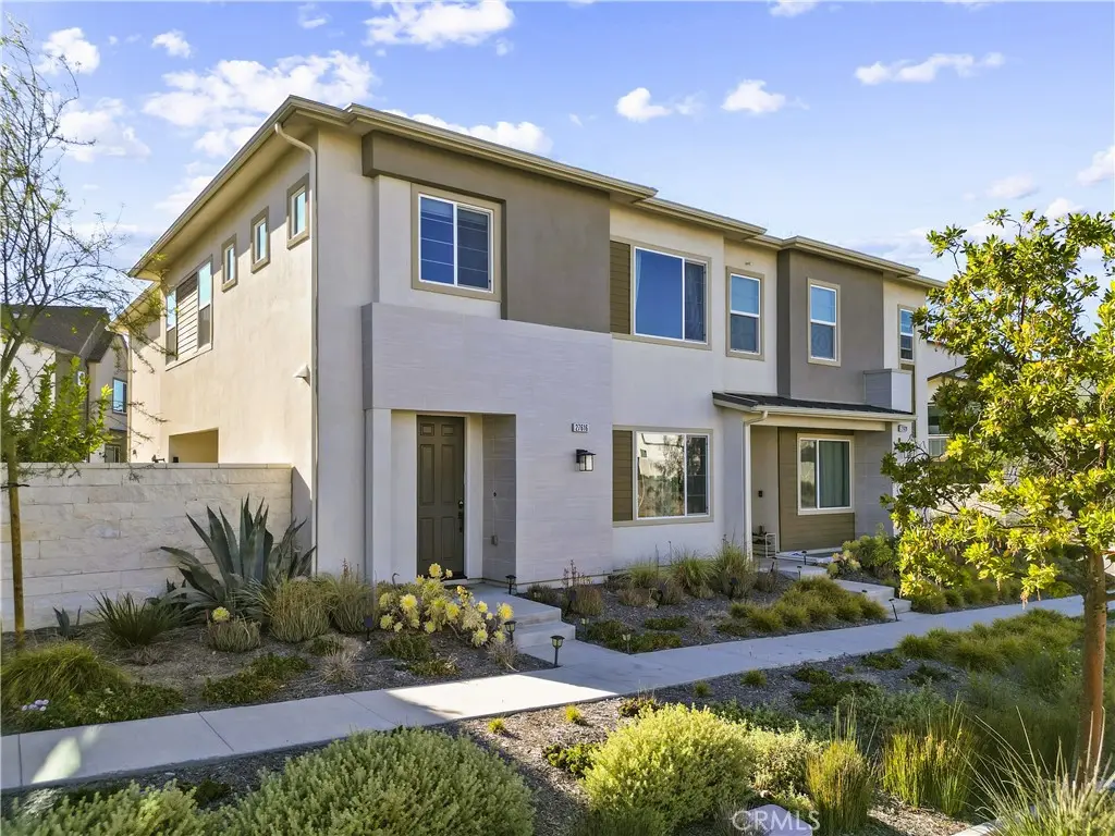 27616 Symphony Place, Valencia, CA — listing photo 1