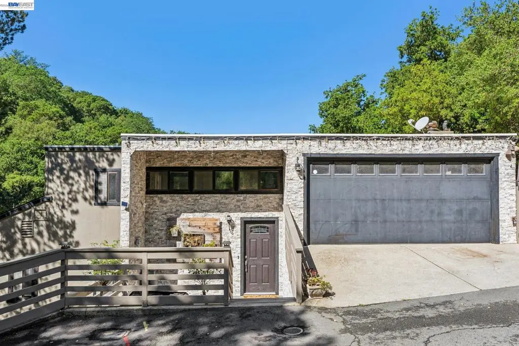 44 Hagen Oaks Ct, Alamo, CA — listing photo 1