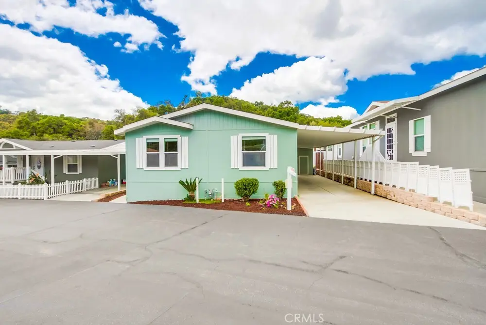 3909 Reche Road 185, Fallbrook, CA — listing photo 1