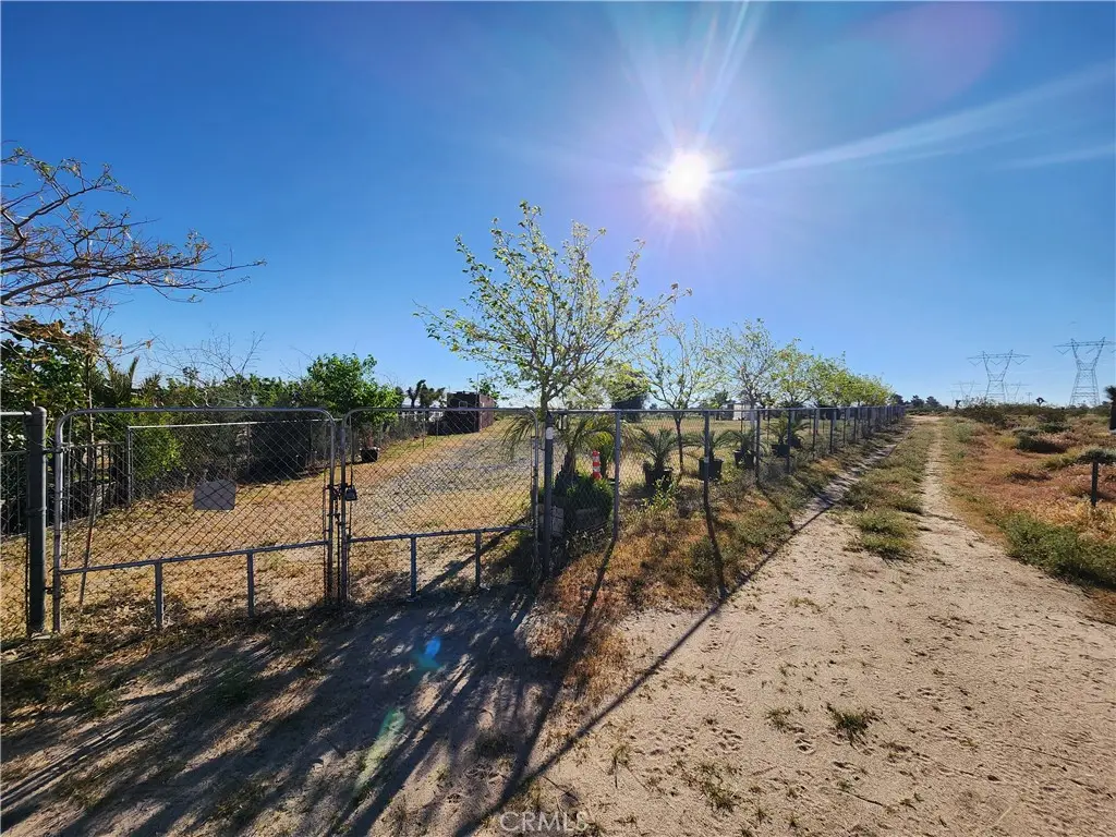 11391 Johnson, Phelan, CA — listing photo 1