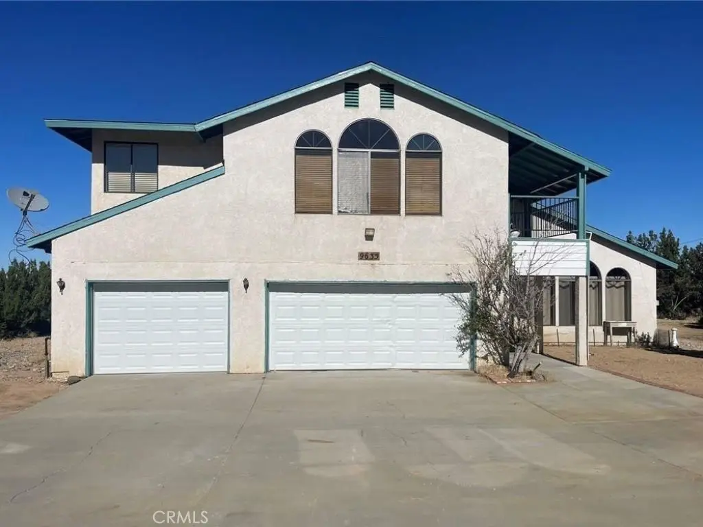 9635 Primavera Road, Pinon Hills, CA — listing photo 1