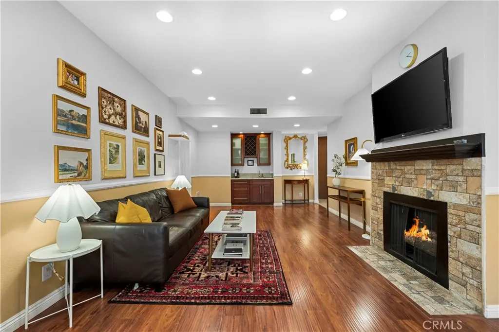 Condominium for sale at 1509 Greenfield Avenue 106, Los Angeles, CA featuring 3 beds and 2 baths
