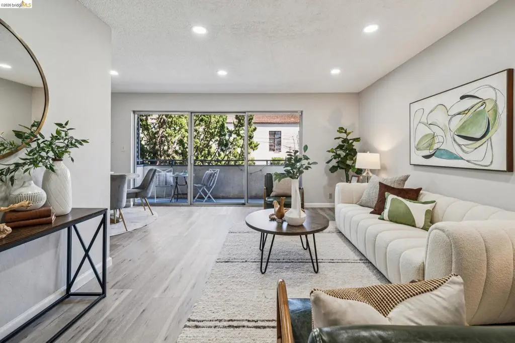Condominium for sale at 2614 Warring St 6, Berkeley, CA featuring 2 beds and 2 baths