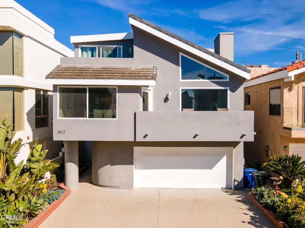 Single Family Residence for sale at 3612 Ocean Drive, Oxnard, CA featuring 4 beds and 3 baths