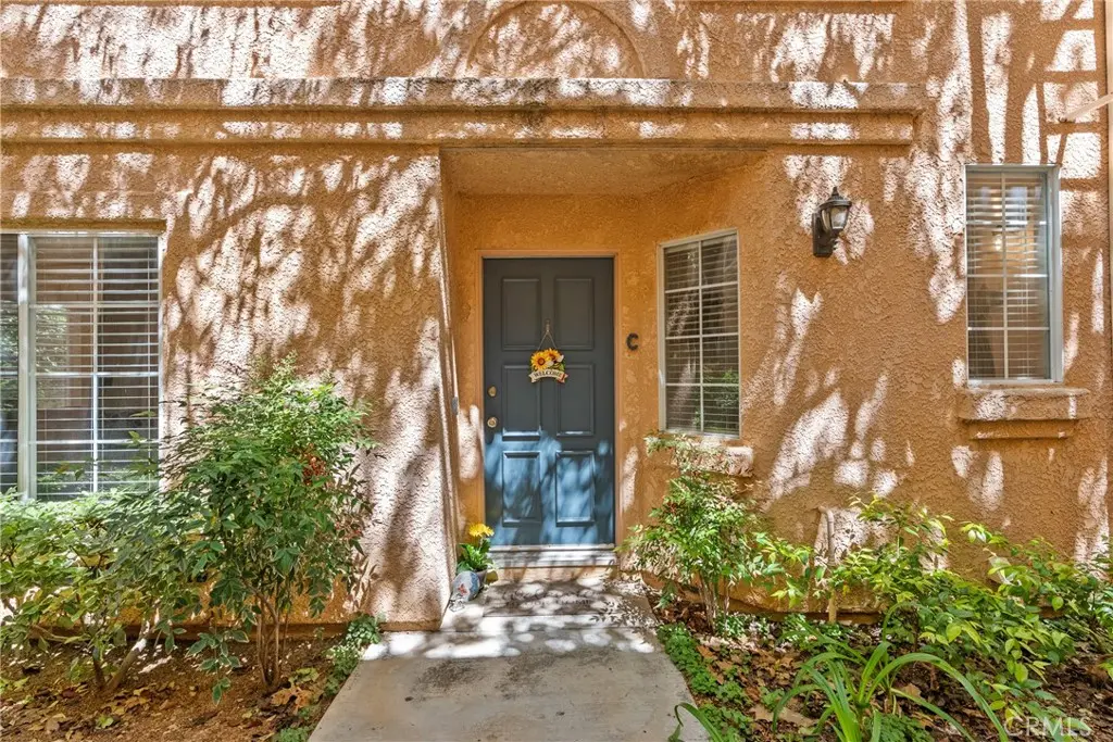 25114 Steinbeck C, Stevenson Ranch, CA — listing photo 1