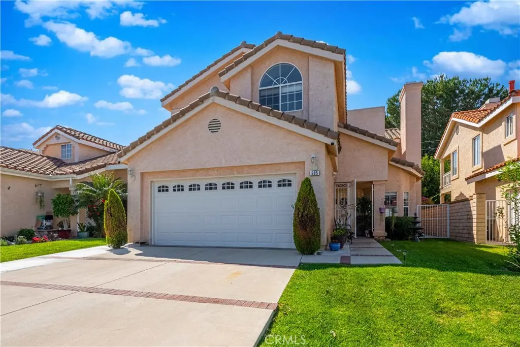 985 Brandon Avenue, Simi Valley, CA — listing photo 1