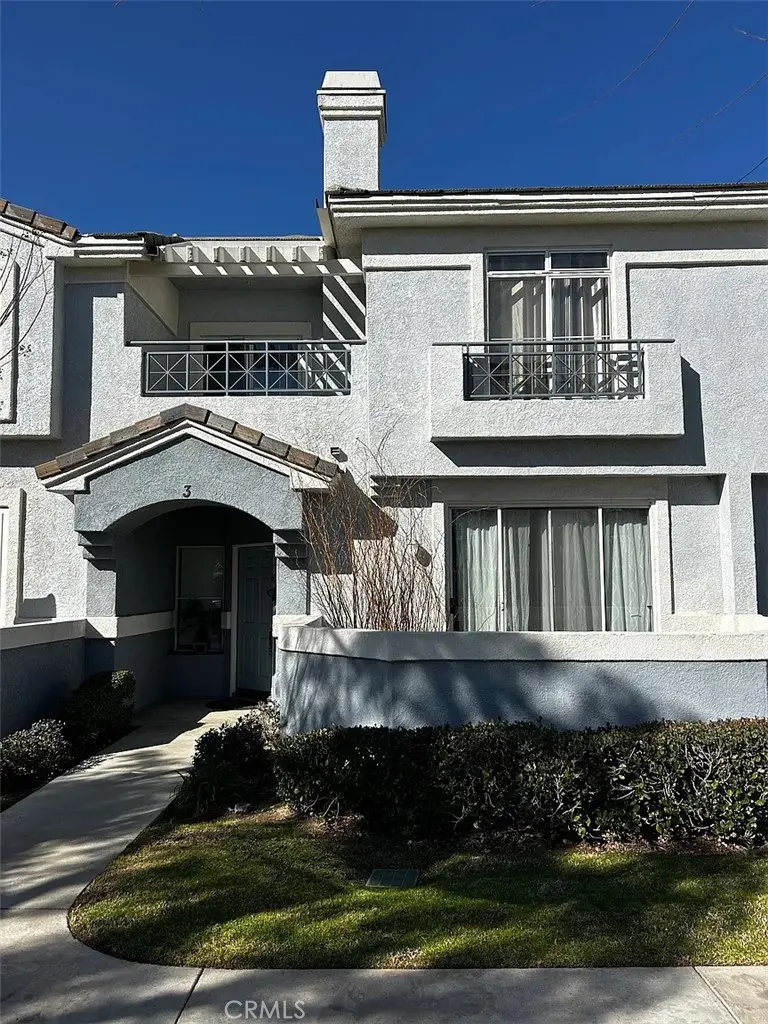 Townhouse for sale at 2230 Indigo Hills Drive 3, Corona, CA featuring 3 beds and 3 baths