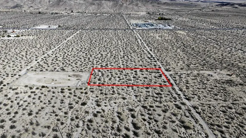 61308105 Dorth Place, 29 Palms, CA — listing photo 1