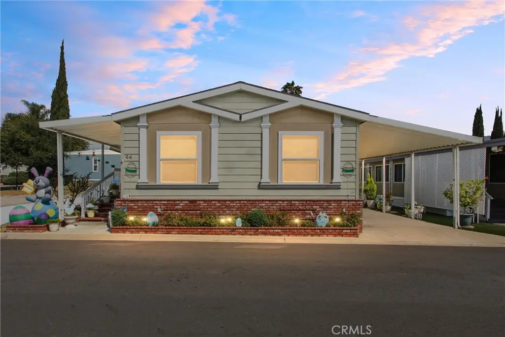 Manufactured In Park for sale at 2755 Arrow 94, La Verne, CA featuring 3 beds and 2 baths