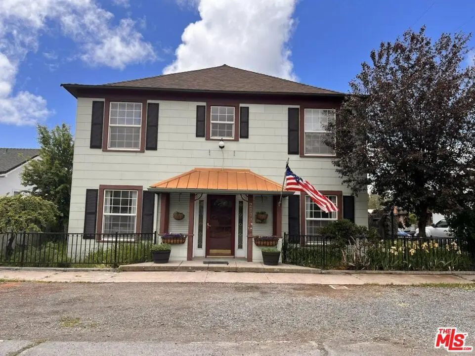 Residential Income for sale at 200 S California Street, Dorris, CA featuring 5 beds and 6 baths