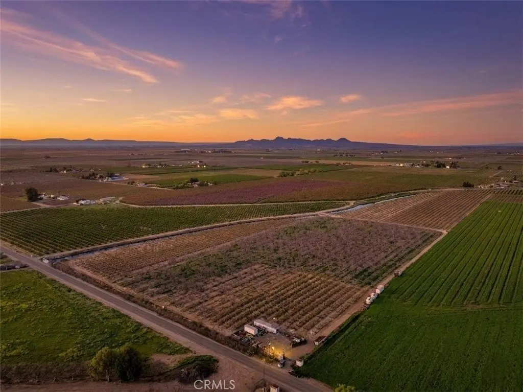 2301 O Banion, Yuba City, CA — listing photo 1