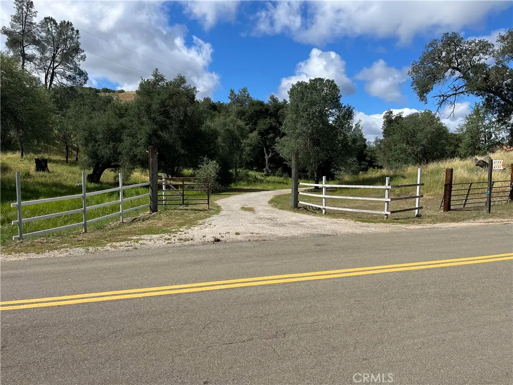 3151 Parkhill, Santa Margarita, CA — listing photo 1