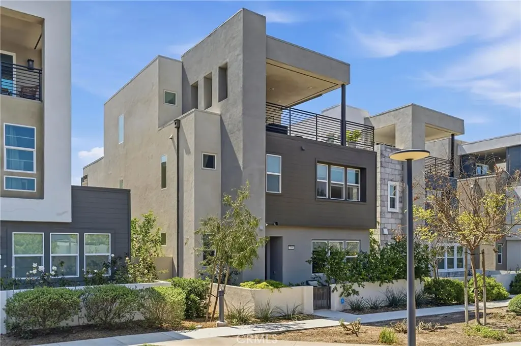 Condominium for sale at 259 chorus, Irvine, CA featuring 4 beds and 5 baths