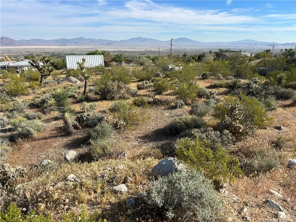 32410 Sapphire, Lucerne Valley, CA — listing photo 1