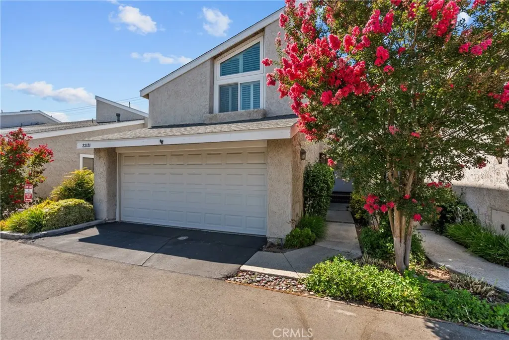 23121 Yvette Lane, Valencia, CA — listing photo 1