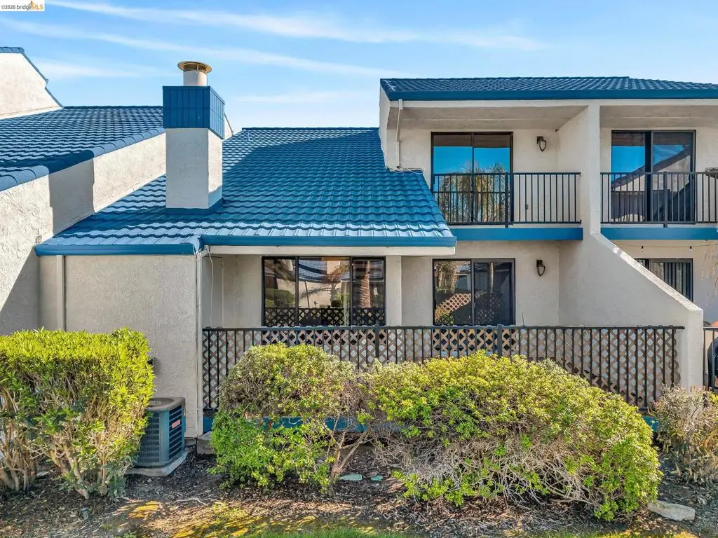 5841 Yawl St, Discovery Bay, CA — listing photo 1