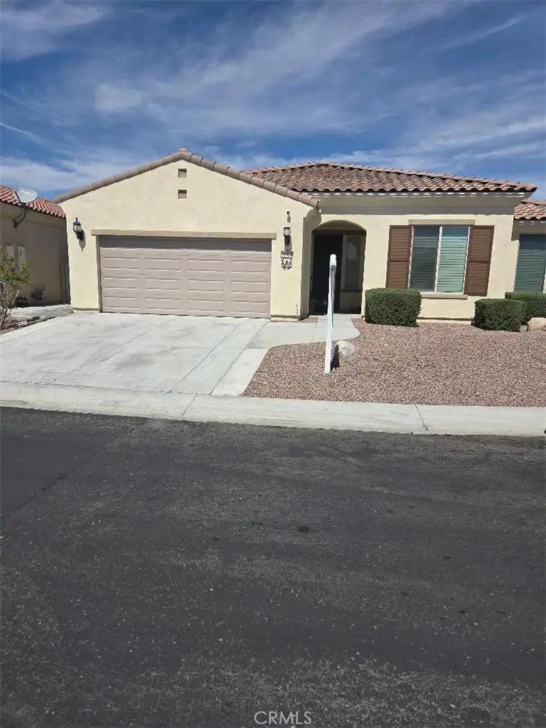 18924 Vinca, Apple Valley, CA — listing photo 1