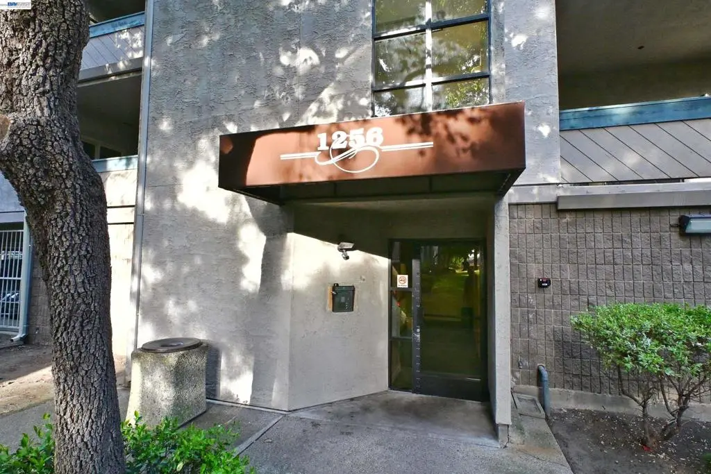 Condominium for sale at 1256 Stanhope Ln. 258, Hayward, CA featuring 1 bed and 1 bath