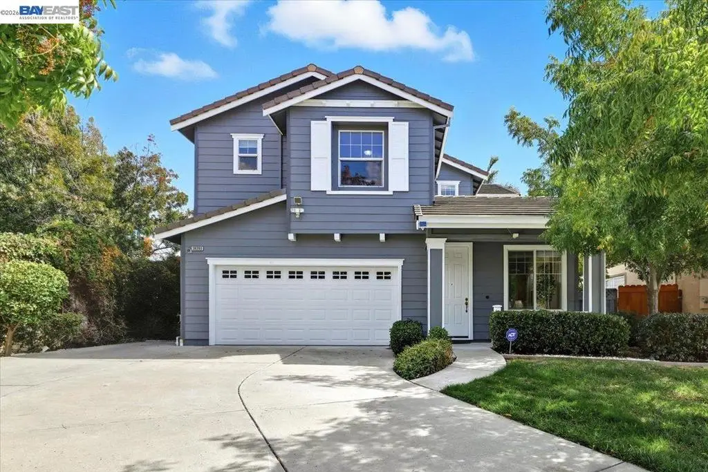 Single Family Residence for sale at 38393 Amaryllis Pl, Newark, CA featuring 5 beds and 3 baths