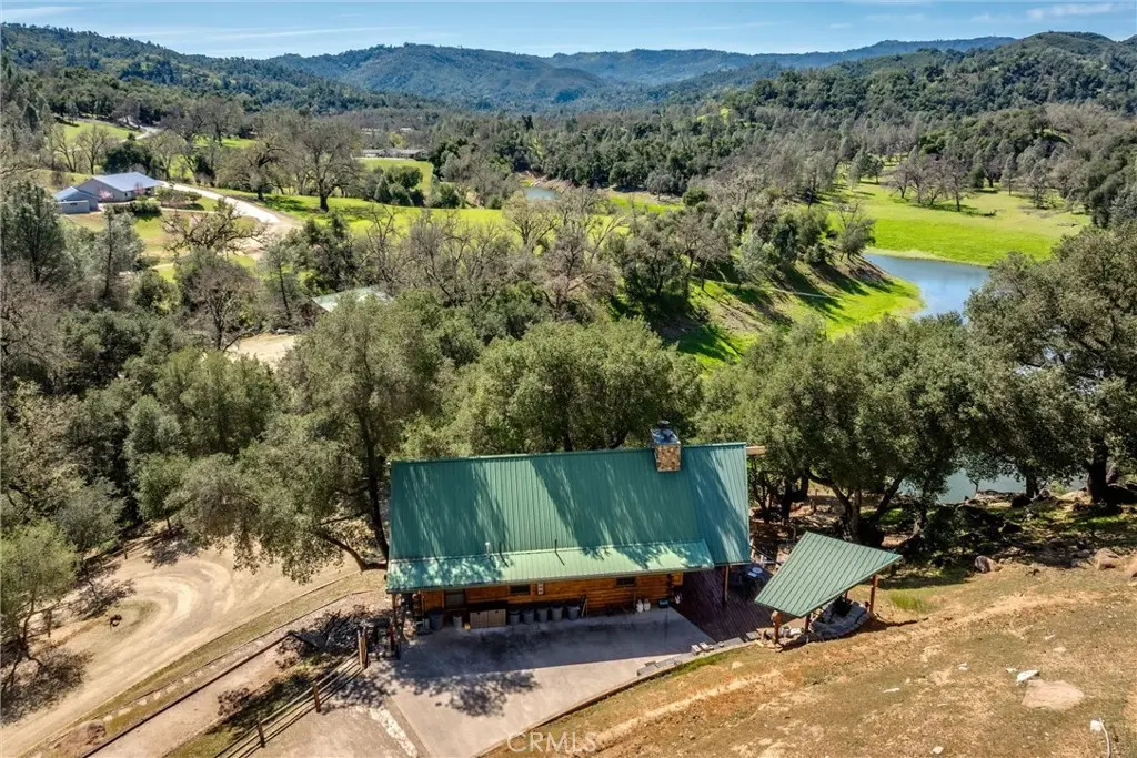 Single Family Residence for sale at 5765 Dago Lane, Paso Robles, CA featuring 1 bed and 2 baths
