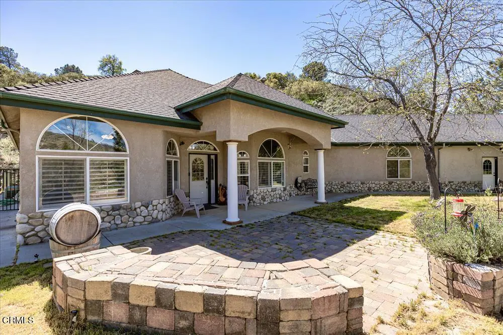 26050 Cumberland Road, Tehachapi, CA — listing photo 1